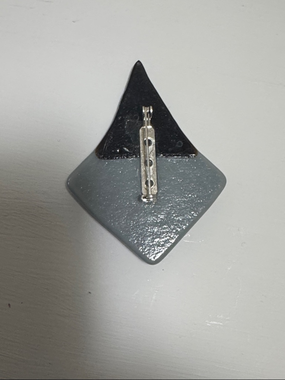 Funny Shark Fused Glass Brooch - Picture 4 of 9